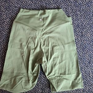 Balance athletics green leggings